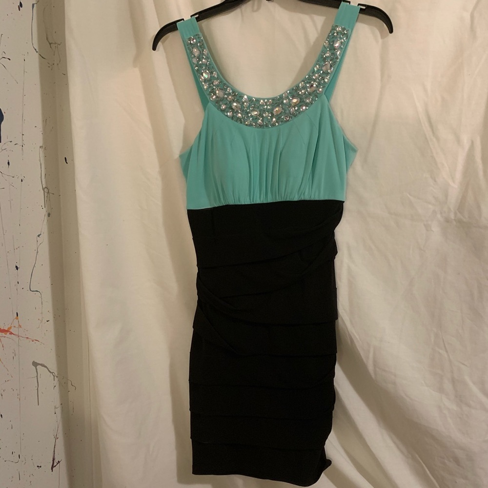 City triangles dress